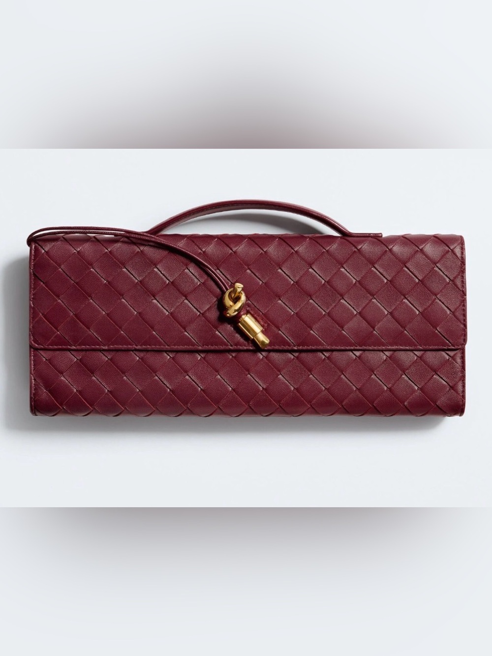 Bottega Veneta Andiamo Clutch in Barolo